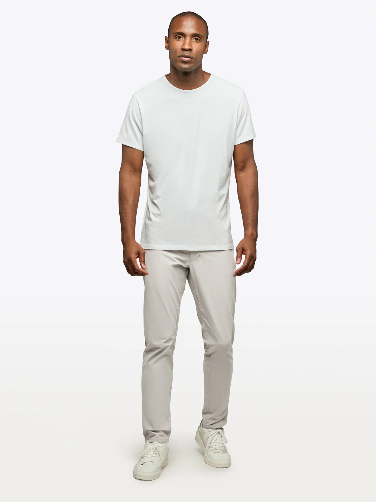 AO 5 Pocket Pant | Vapor Slim-fit Versaknit® - Image 4