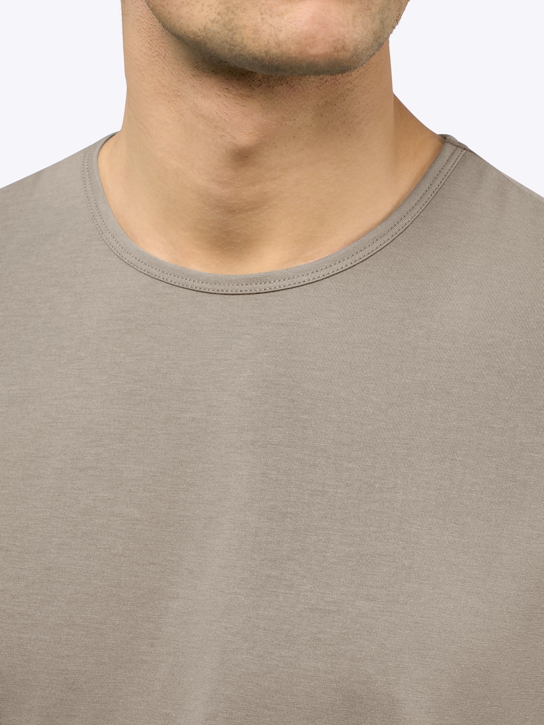 AO Curve-Hem Tee | Pure Cashmere Signature-Fit PYCA Pro® - Image 5