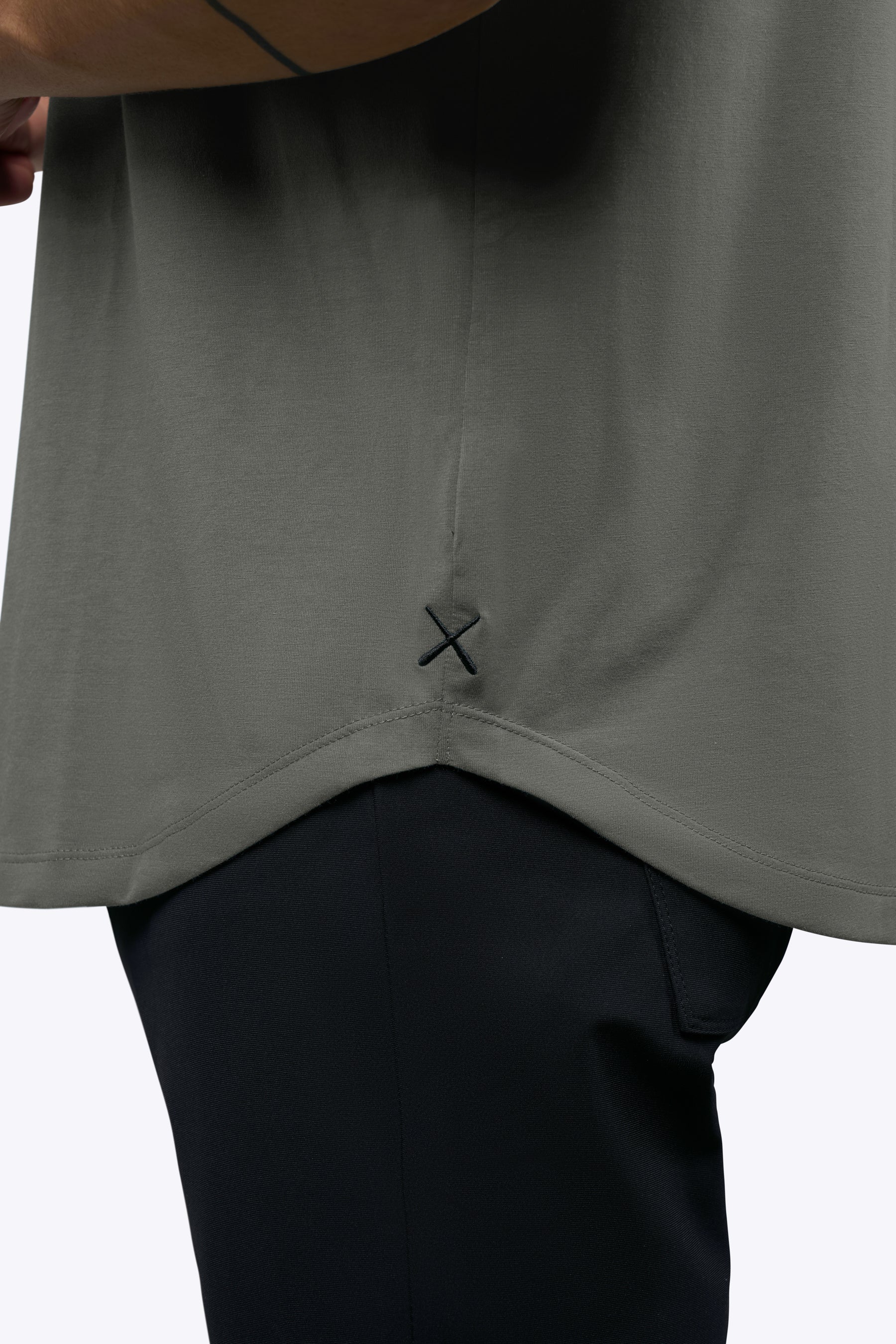 AO Elongated Tee | Castor Grey Signature-fit PYCA Pro® - Image 5