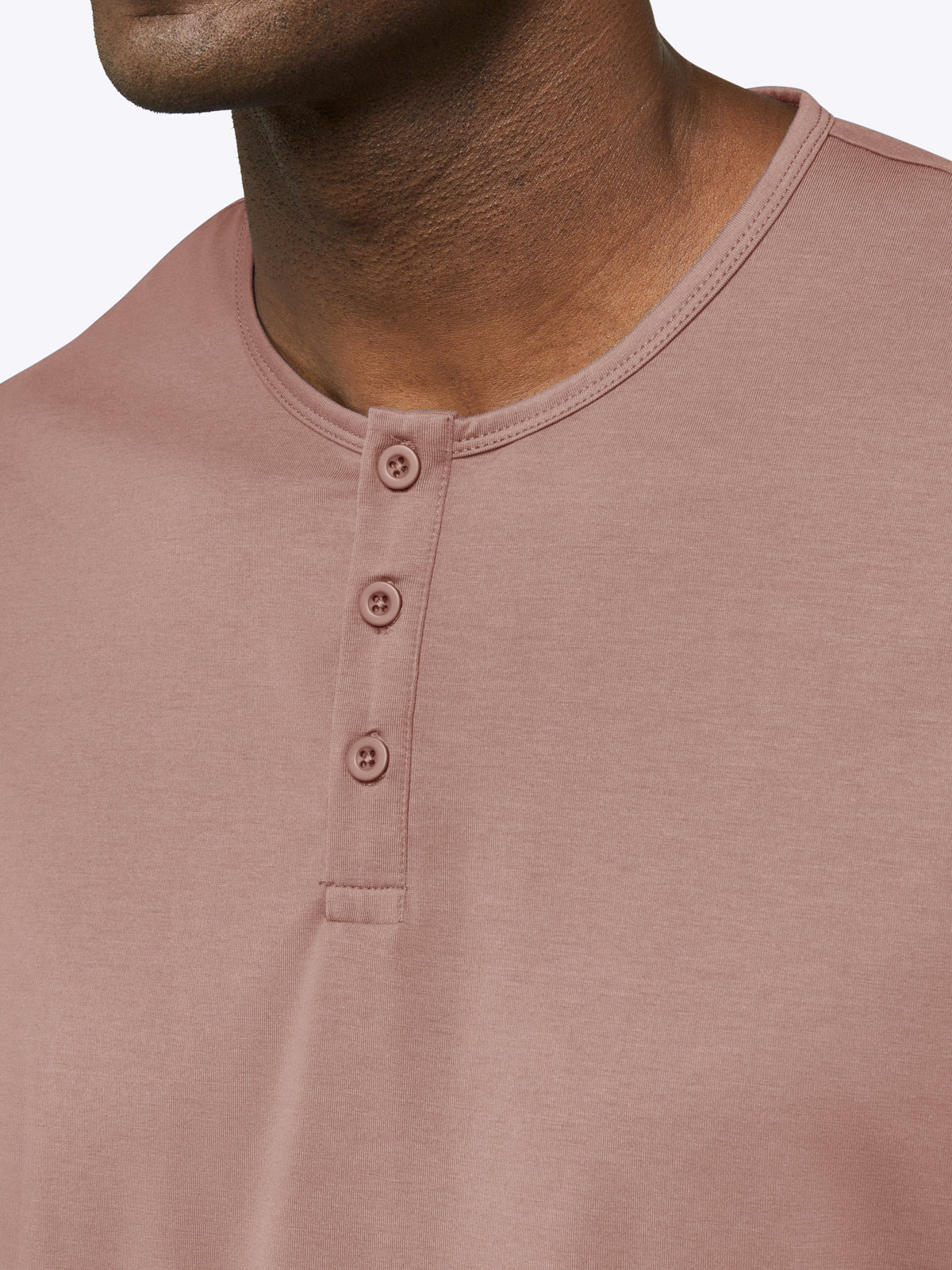 AO Henley Curve-Hem | Mountain Mist PYCA Pro® Signature-Fit - Image 4
