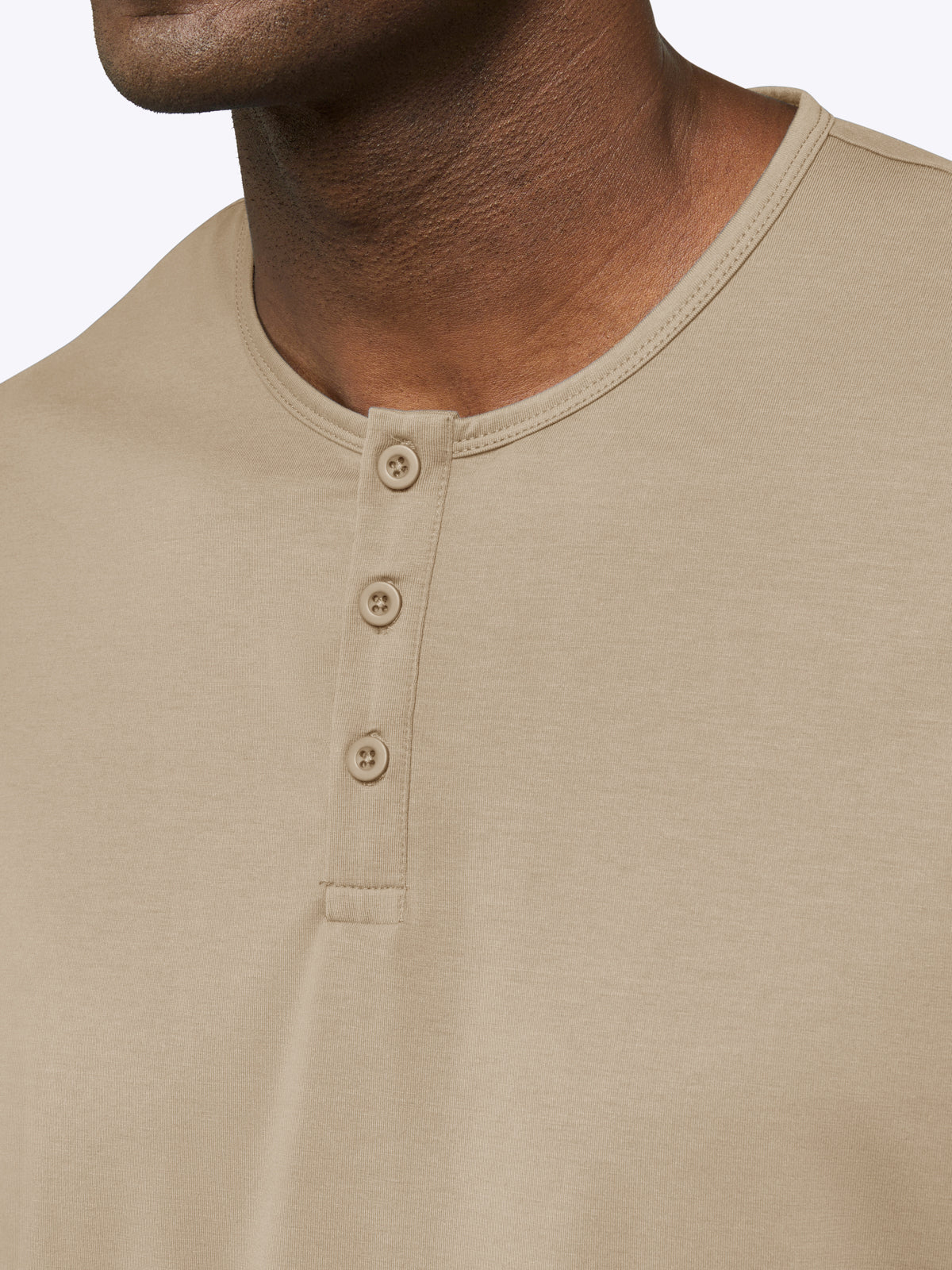 AO Henley Curve-Hem | Nomad PYCA Pro® Signature-Fit - Image 4