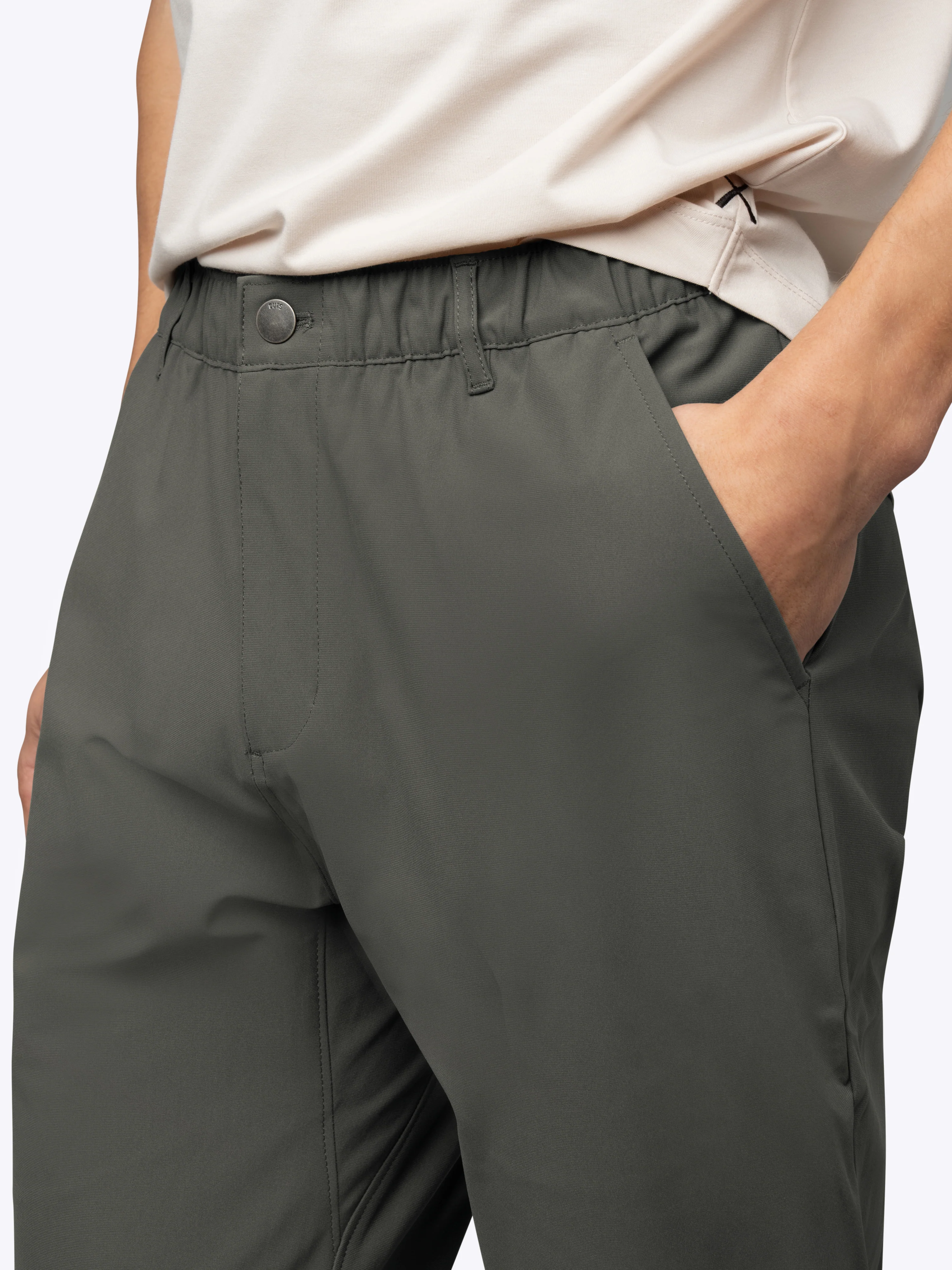 AO Jogger Pant 2.0 | Dark Pine Straight-Leg Versaknit® - Image 3