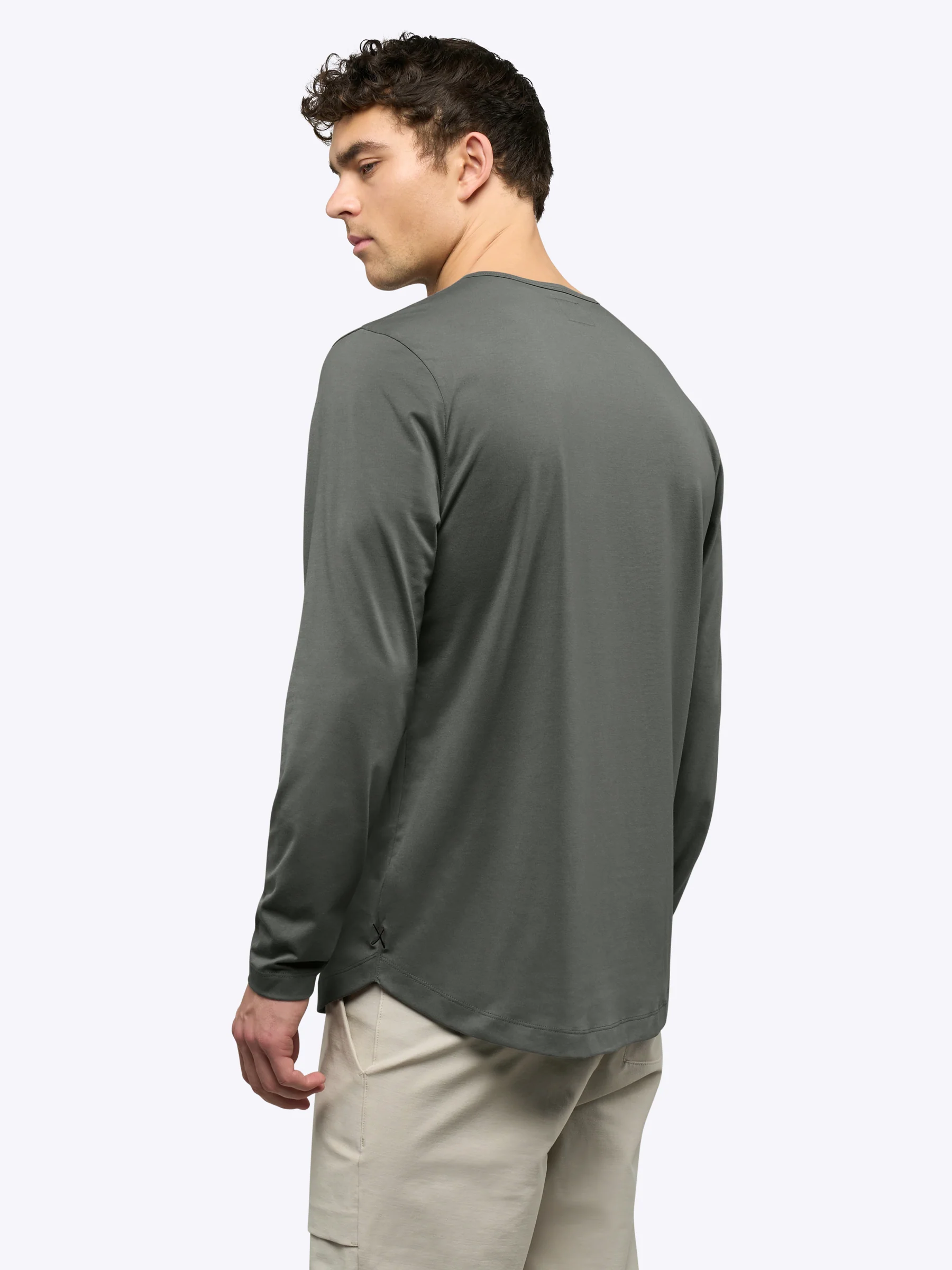 AO Long Sleeve Henley Curve-Hem Tee | Castor Grey Signature-Fit PYCA Pro® - Image 3