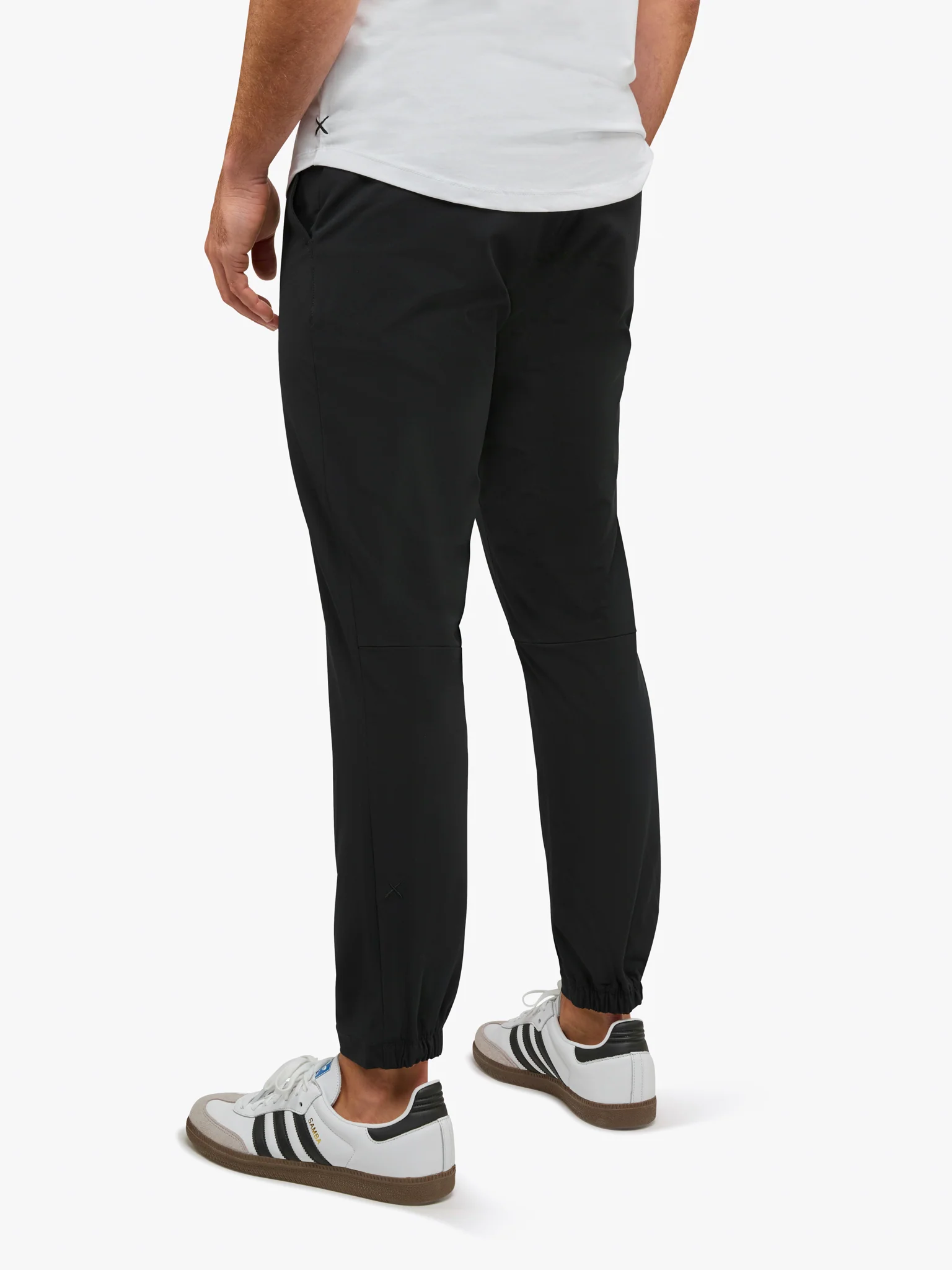 AO Jogger Pant | Black Slim-fit Versaknit® - Image 2
