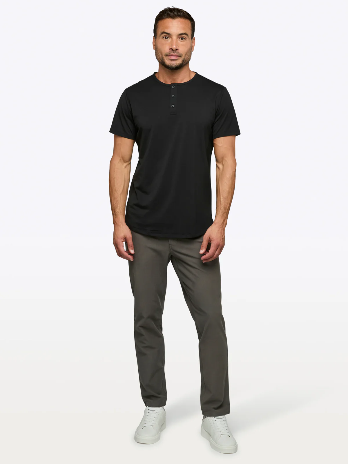 AO Henley Curve-Hem | Black Signature-fit PYCA Pro® - Image 3