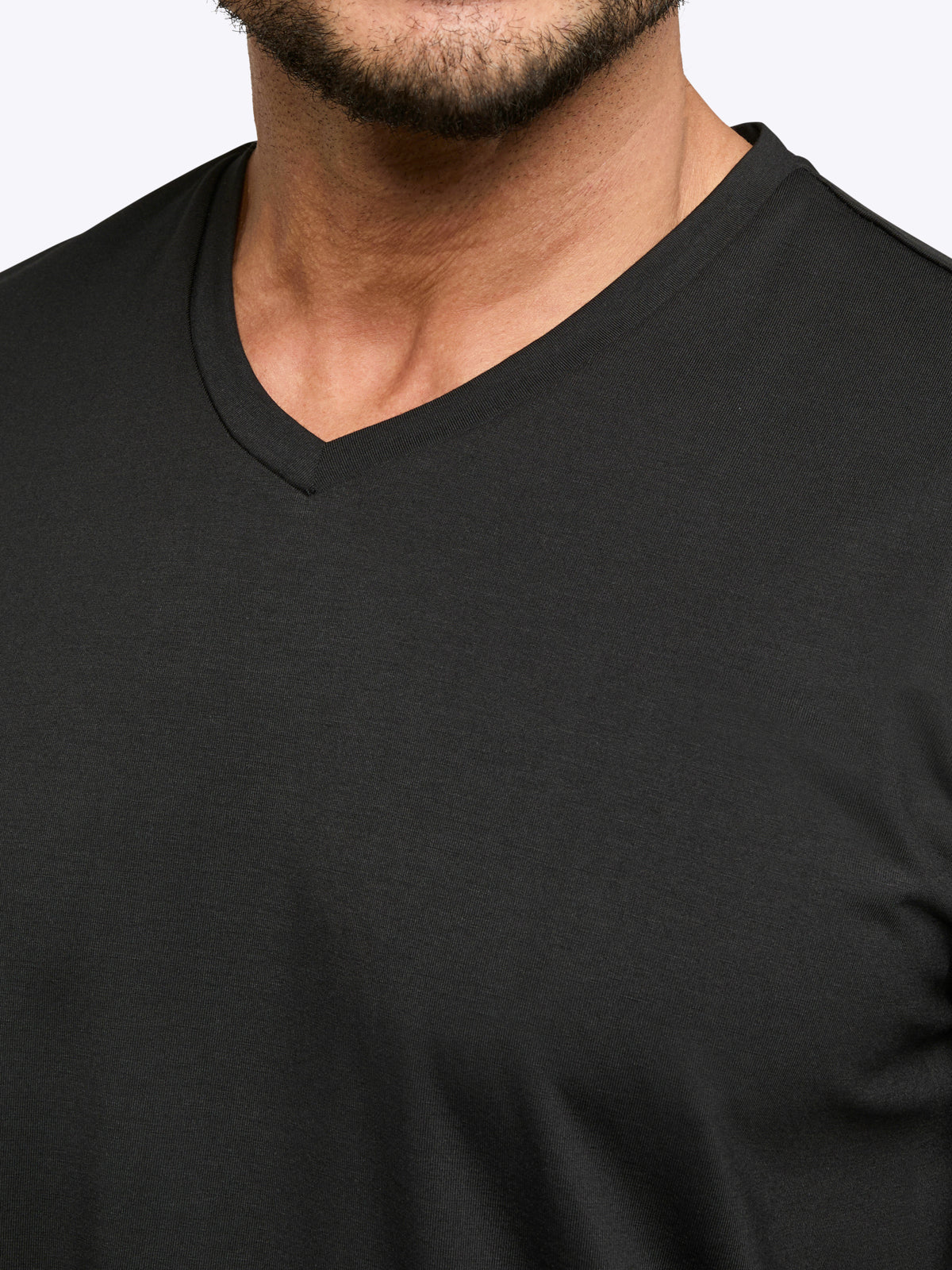 AO V-Neck Curve-Hem Tee | Black Signature-fit PYCA Pro® - Image 6