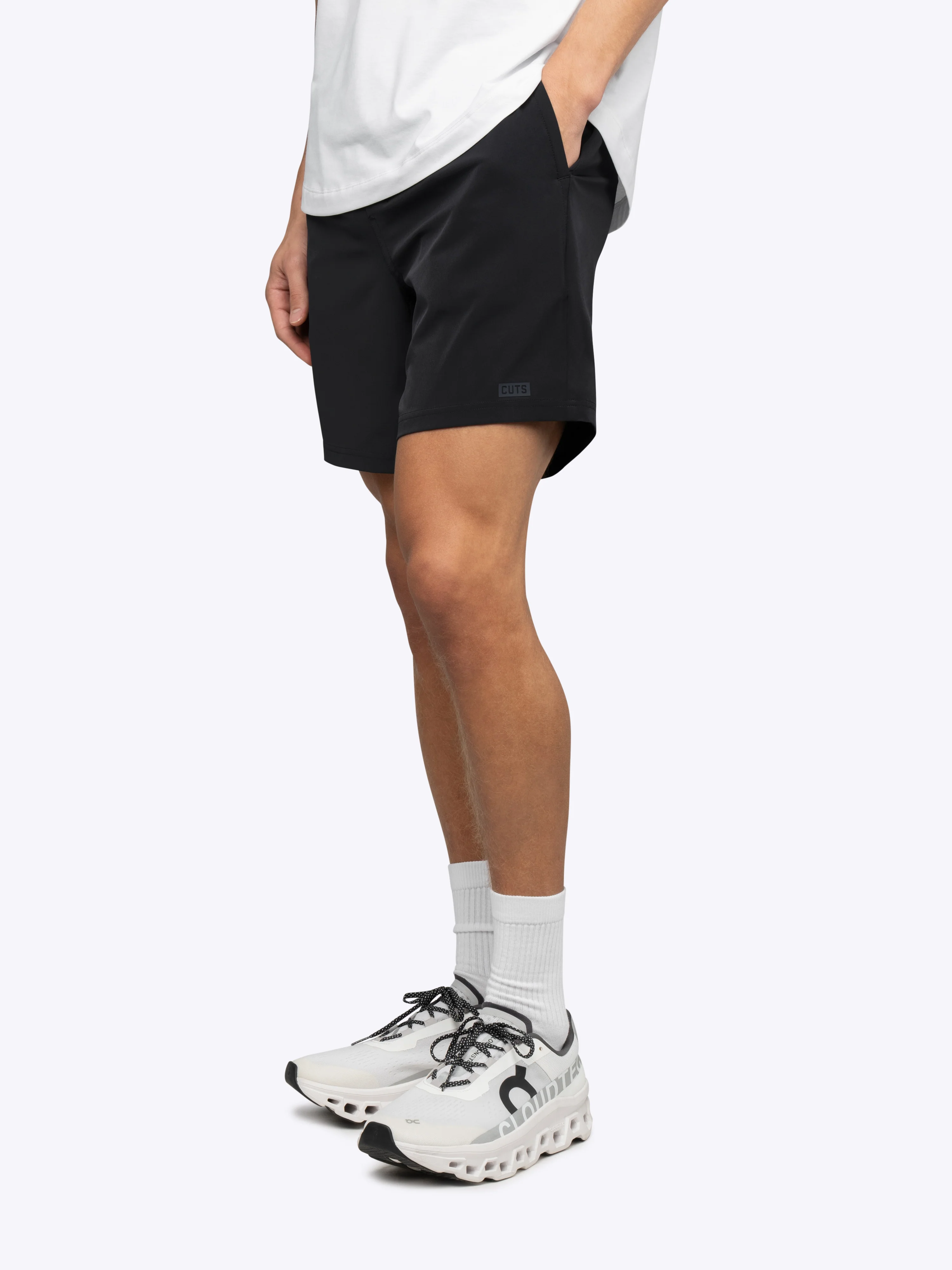 Crossover Short | Black Classic-Fit - Image 7