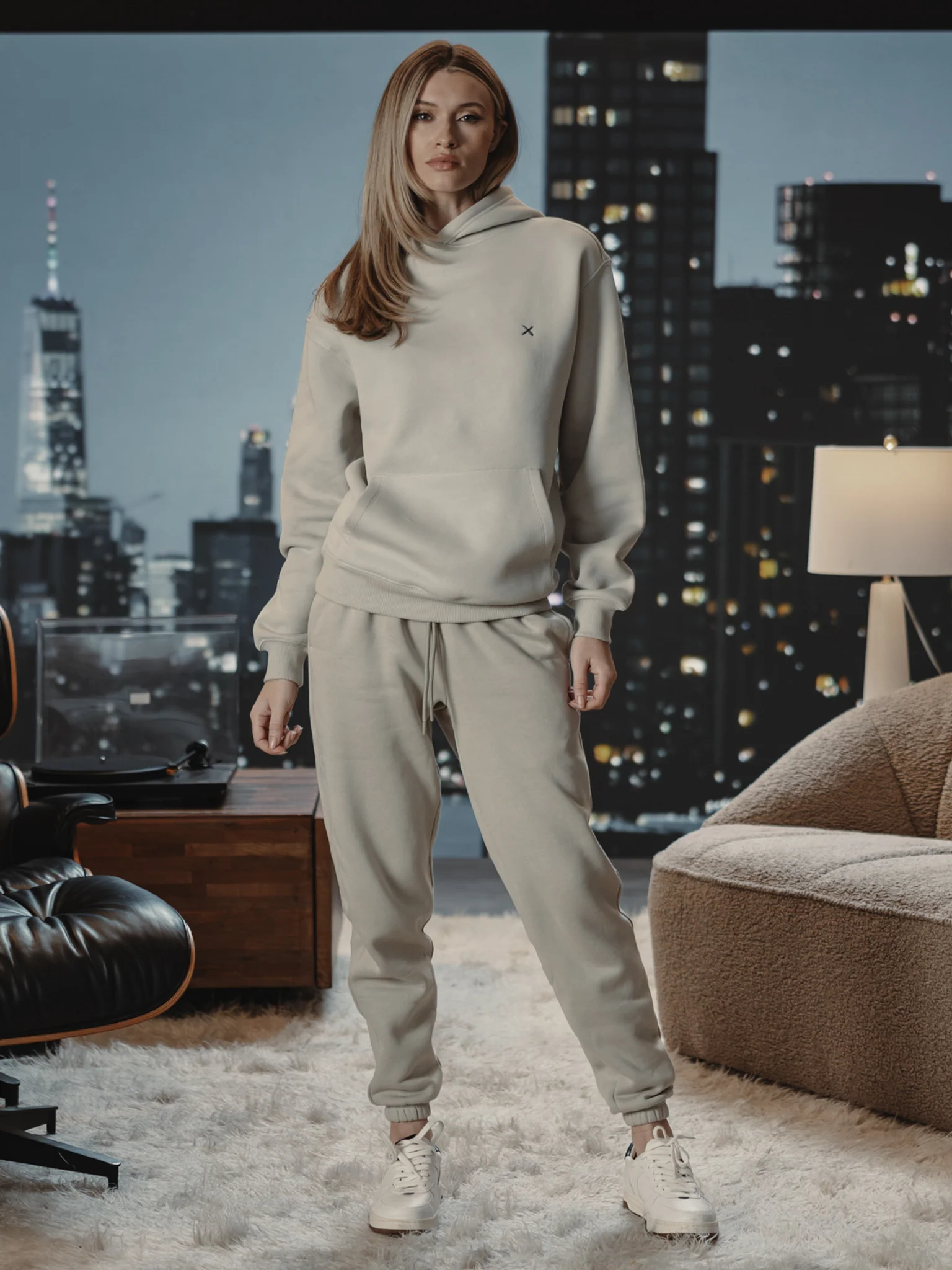 Divine Fleece Sweatpant | Parchment Classic-fit - Image 4