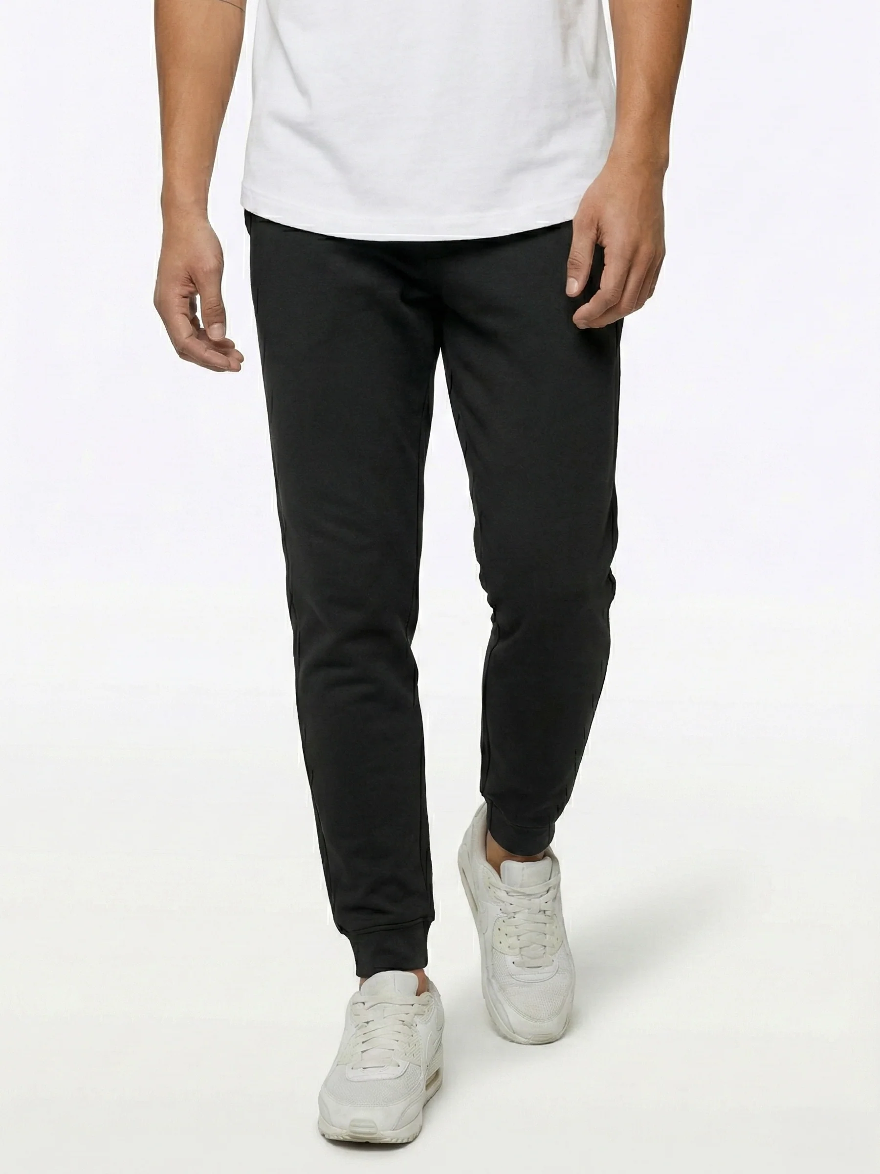 Hyperloop Jogger | Black Slim-fit