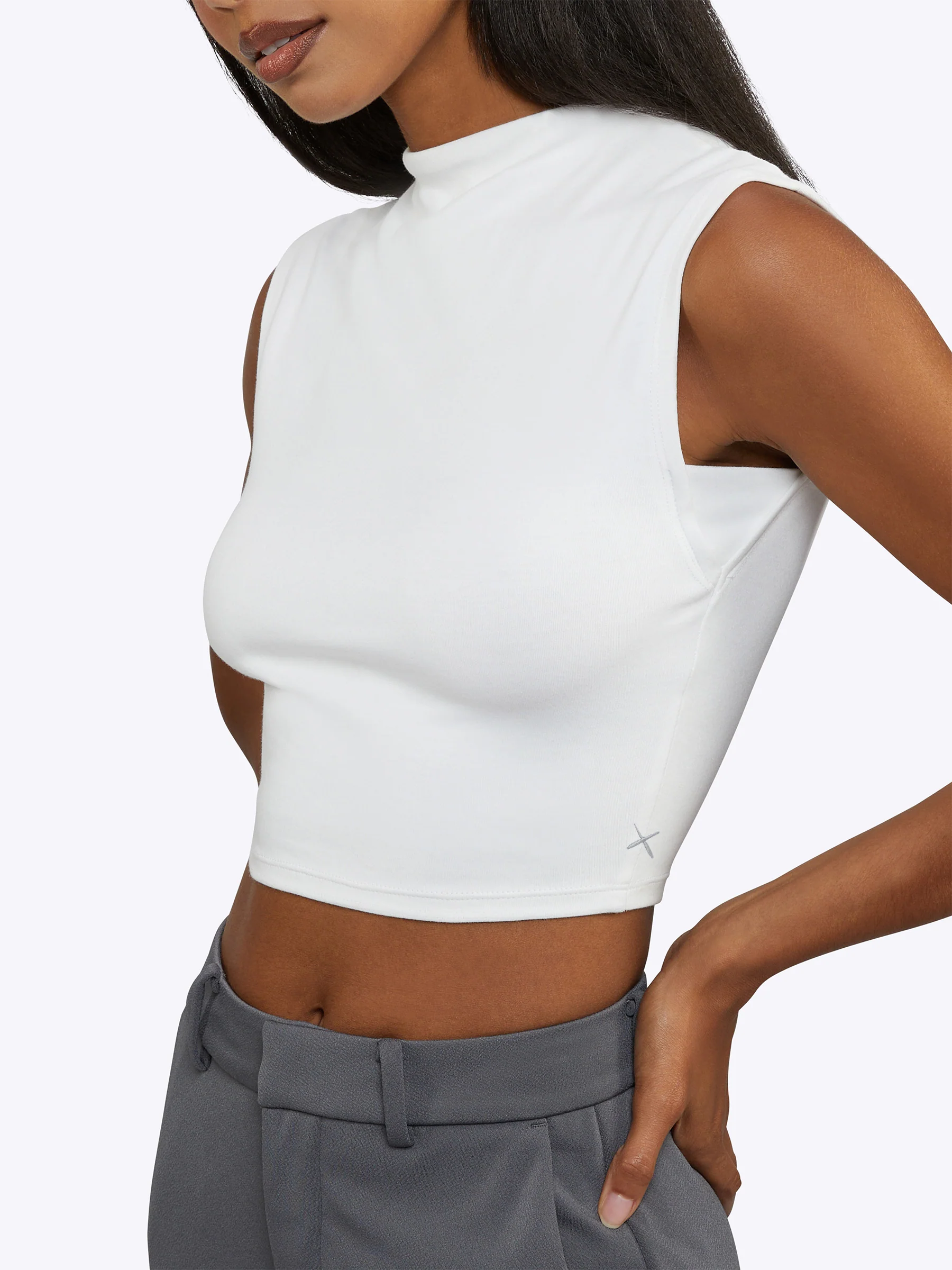 Sleeveless Tomboy Tee | White Tomboy-Cotton™ - Image 4